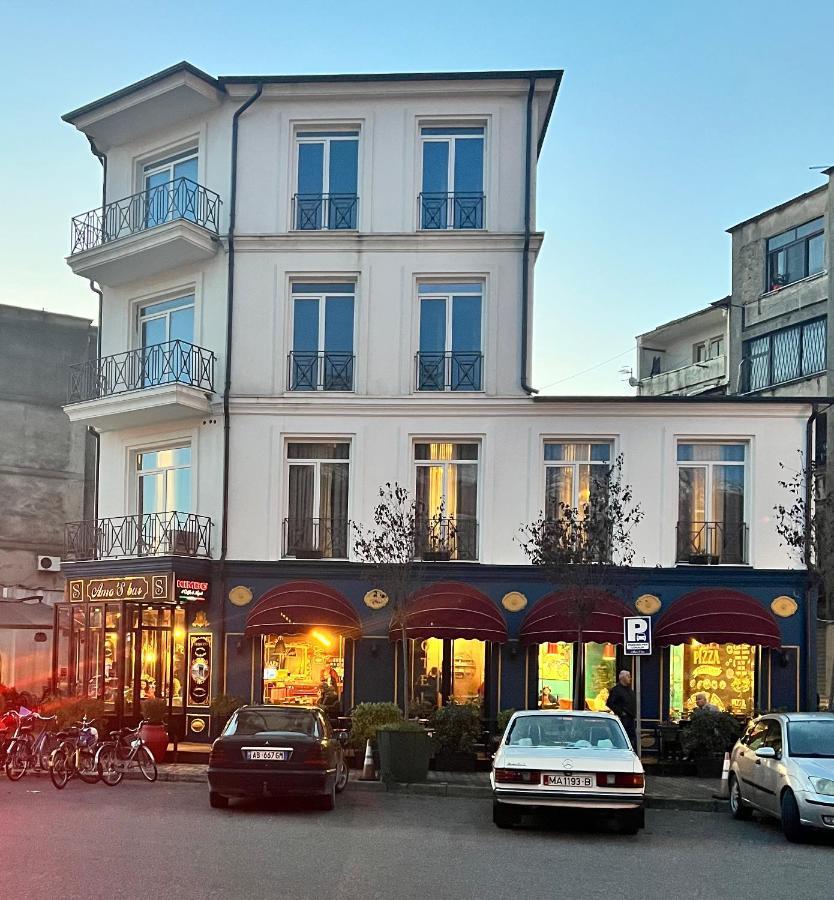 Amo'S Hotel Shkodra Exterior foto